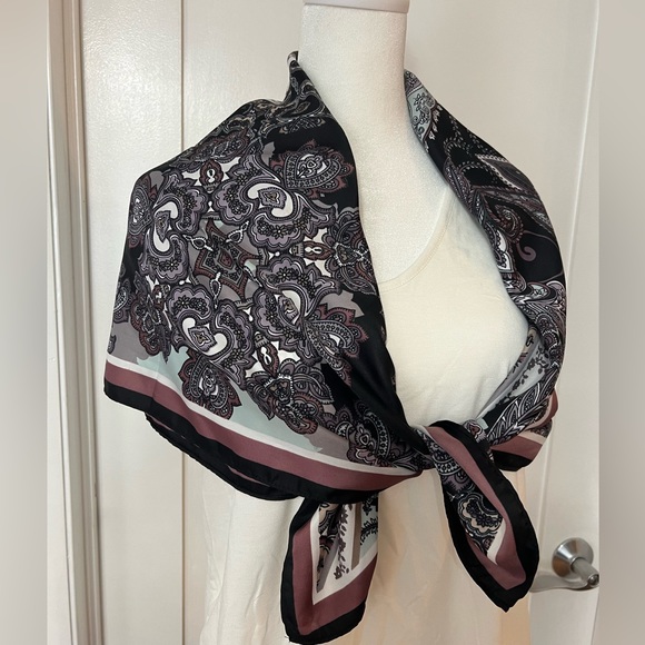 Vince Camuto Square Scarf Polyester Multicolor Persian Bazaar Accessory - Picture 13 of 13